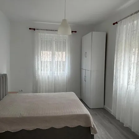 Center Daire